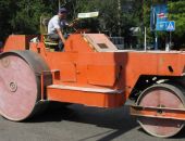 В улицы Симферополя закатают 100 миллионов гривен