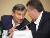 Чем больше премьер Крыма будет терять легитимность, тем жестче будут его действия, - эксперты