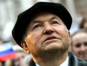 Януковича просят назначить Лужкова премьером Крыма