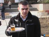 В Симферополе ВИЧ-позитивные принесли мэру свой завтрак