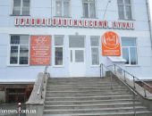 "Скорую" Симферополя укроют от дождя двумя миллионами
