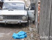 В Керчи угнали и разбили ВАЗ