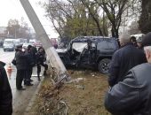 В Крыму джип свалил бетонный столб