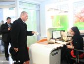 Мэрия Симферополя пригрозила штрафом магазинам, не убирающим возле себя снег