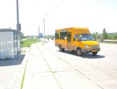 В Керчи старик упал под маршрутку