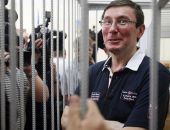 У Луценко идет кровь из носа и отказывает желудок