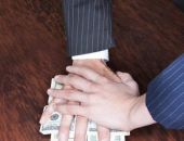Вузам запретят брать деньги со студентов