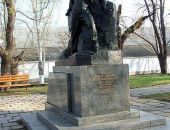 Точной даты появления QR-кодов на памятниках Феодосии пока нет