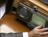 За первые 100 дней работы новой Рады у депутатов было 53 выходных