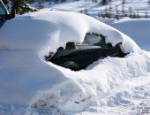   Новые снегопады перекрыли движение в нескольких областях страны