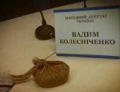 Колесниченко на пресс-конференции забросали экскрементами
