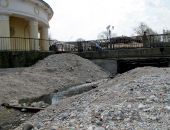 От неприятного запаха Феодосию обещают избавить
