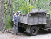 В Ялте ликвидировали свалку протухшего мяса