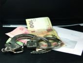 В Николаевке задержан за взятку чиновник