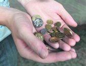Деньги на соцвыплаты в Украине есть, но платить людям невыгодно для экономики - Азаров