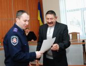 Феодосийских милиционеров наградили за поимку преступников
